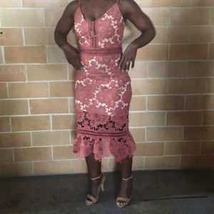 Gianni bini lace dress